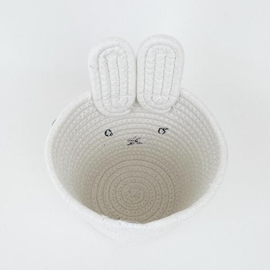 ミッフィーのシンプルなホワイトのインテリア