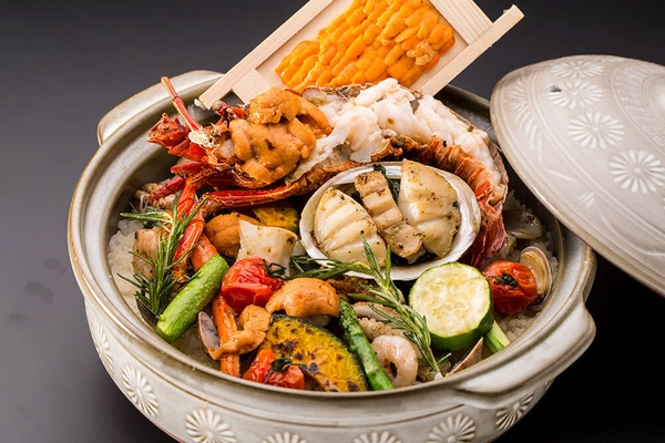 天然生ウニ出汁の釜炊きご飯『大海原』が、 7月から期間限定で登場！ 今までにないウニ料理との出会いがここに！