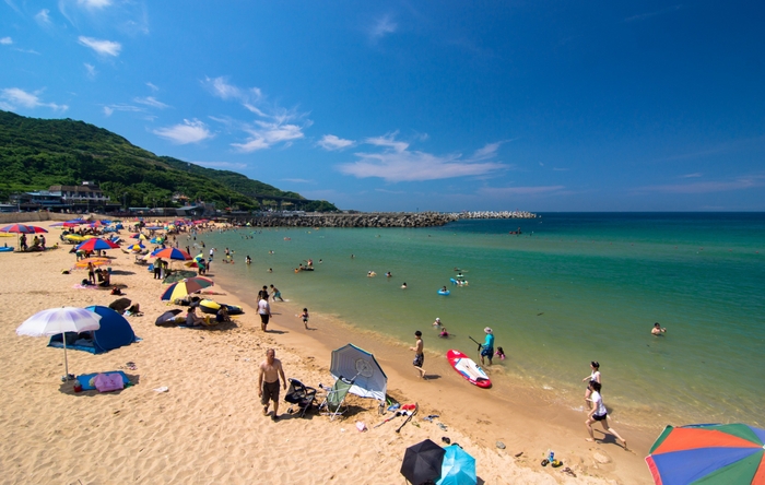 恋人湖海岸通り