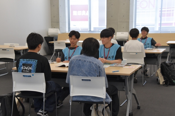 学生による個別相談