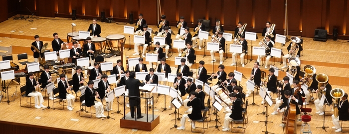 音楽イベントの参加のほか、ブリヂストン工場所在地で定期的に演奏会を開催