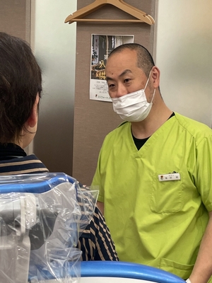 5.診療中の池田院長