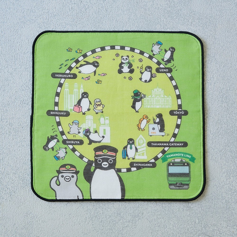 「Suicaのペンギン ハンドタオル」 860円 横243×縦243mm パイル地の吸水性とガーゼの肌ざわりが魅力のハンドタオル