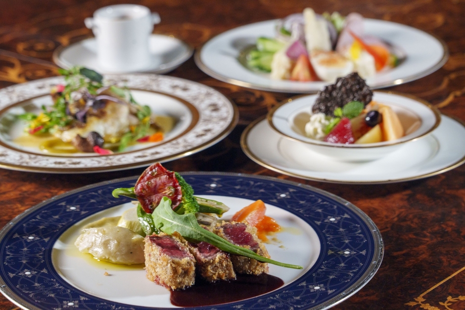 ▲ 淡路牛ビフカツ デミグラスソース など