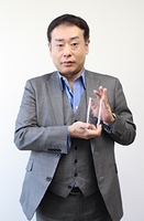 コンサルタント 井邑 豊彦