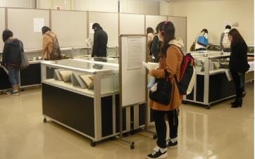 過去の貴重書展の様子