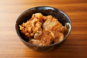 鳥からキング丼