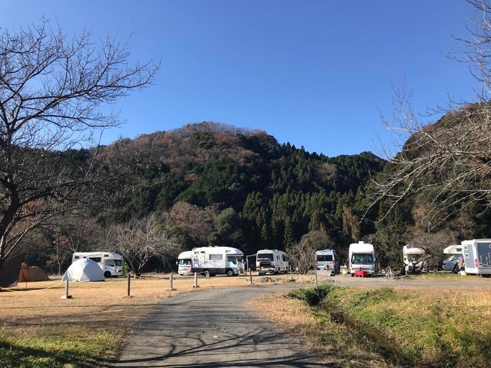 「Cheer up RV Fes.」の風景　茨城県「キャンプ村やなせ」2021年