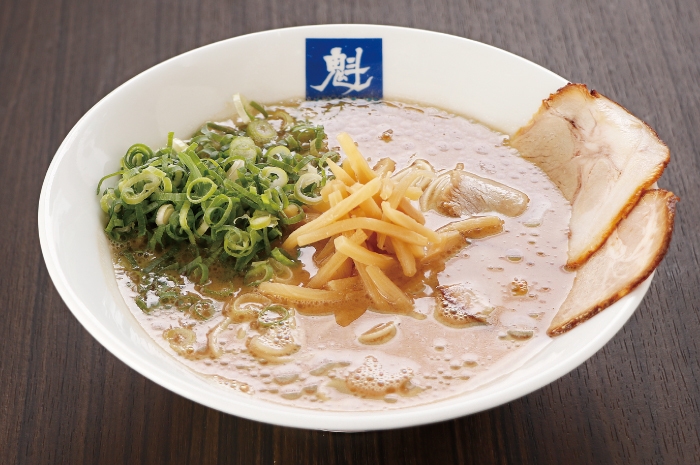 直球勝負の“どトンコツ”ラーメン