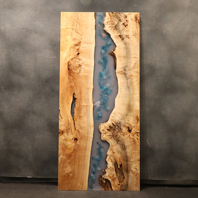 関家具 Atelier MOKUBA 新宿ギャラリー/テーブル「一枚板RESINテーブル」