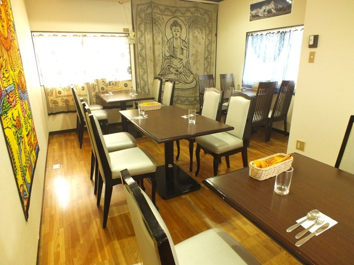 店内 1