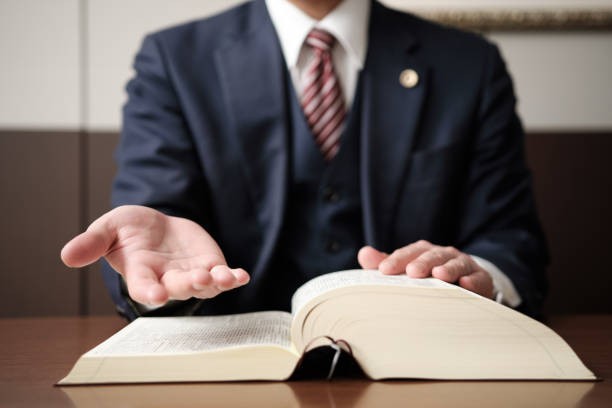 『親と話してください』と言われたら応じるべき? 元恋人の親から突然連絡が来たときの法的対応を弁護士が解説