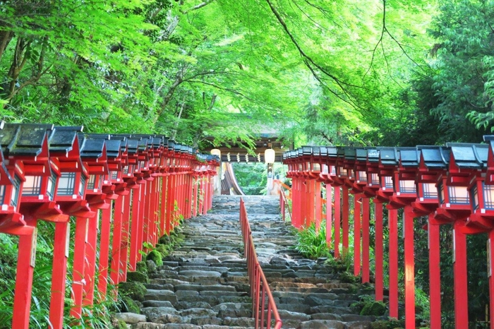 貴船神社