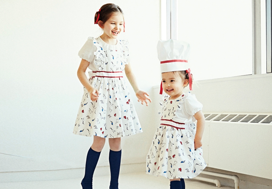 エプロンドレス 15,400円(税込) サイズ展開:95~105㎝、110~120㎝、120~130㎝