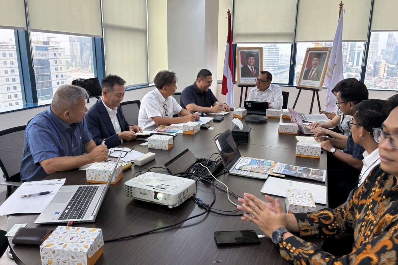 インドネシア移住労働者保護省での懇談の様子