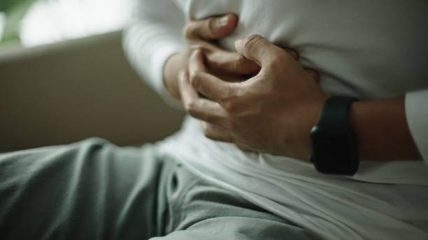 【おならが止まらない】ただのガス溜まり?それとも病気のサイン?消化器内科専門医が原因と対策を解説