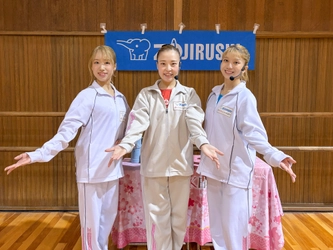 大阪信愛学院高等学校でOSK日本歌劇団による特別授業を実施　高校生がラインダンスに挑戦