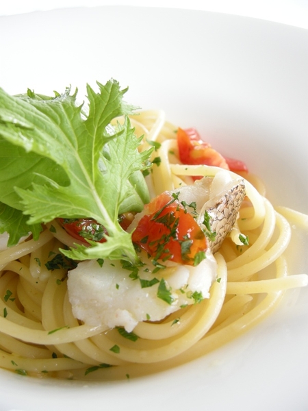 アコウと水菜のアーリオ・オーリオ(メニュー例)