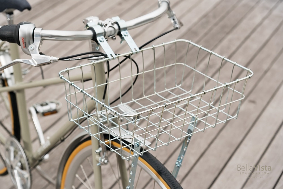 シルバーのバスケット(オプション)でセンスUPしてもOK