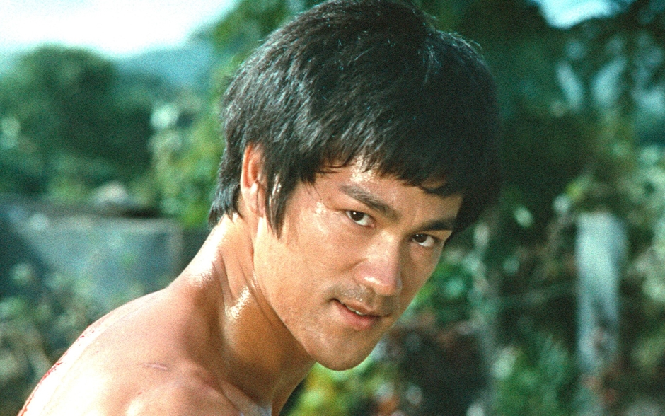 『ドラゴン危機一発』© 2010 Fortune Star Media Limited. All Rights Reserved.