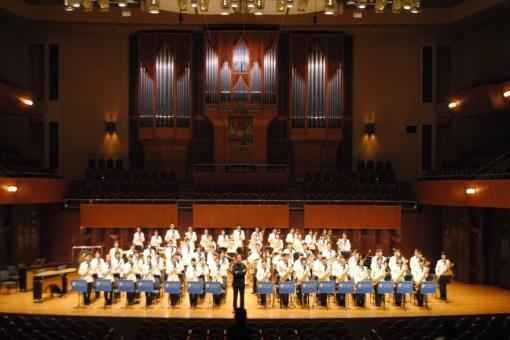 近畿大学付属高等学校吹奏楽部　平成27年5月に行われた第42回定期演奏会の様子