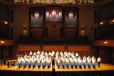 近畿大学付属高等学校吹奏楽部 平成27年5月に行われた第42回定期演奏会の様子