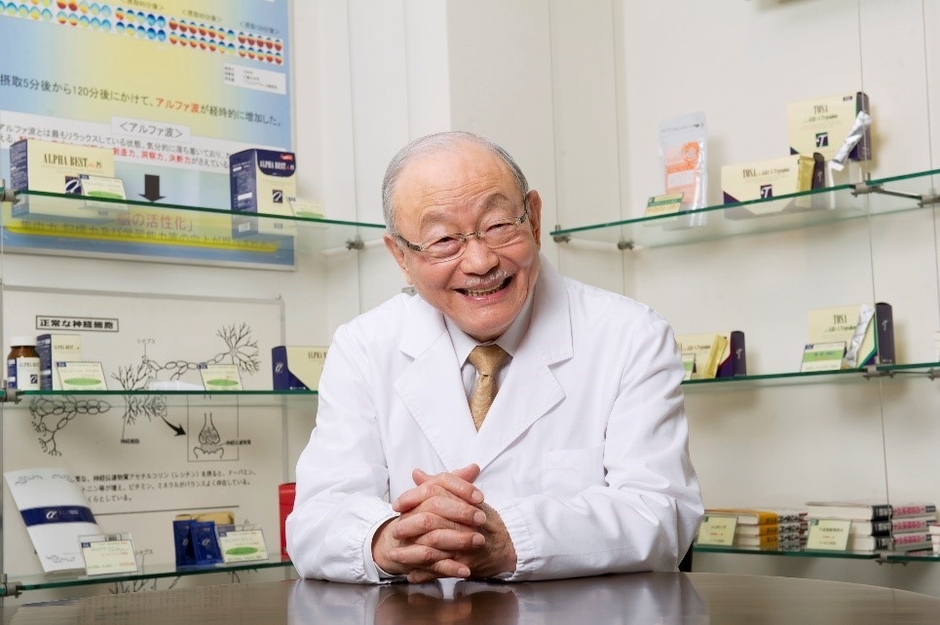 医学博士　神津健一 氏