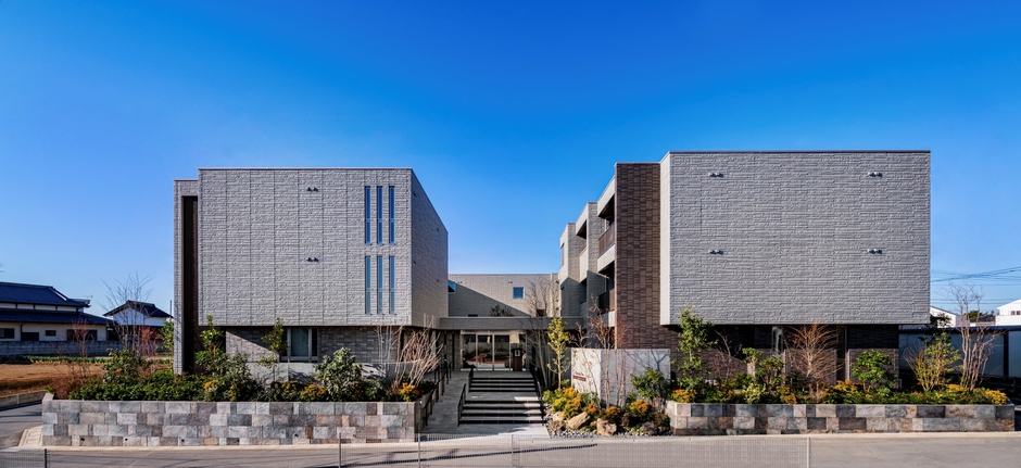 エルミタージュクール 外観