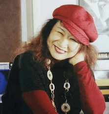 ピアノ:松本加代子