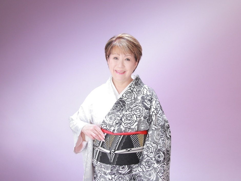 仁支川峰子さん