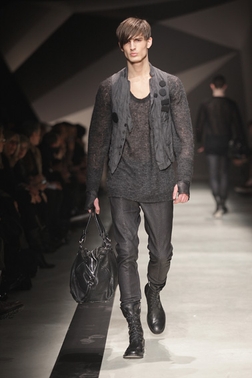 Neil Barrett(ニール・バレット)2010年秋冬コレクション #06