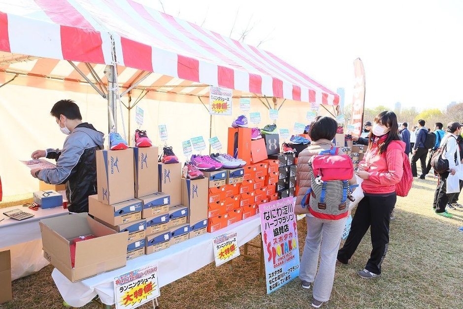スポーツタカハシ様ブースの様子