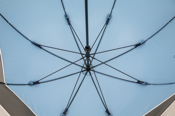 軽くて丈夫なグラスファイバー骨