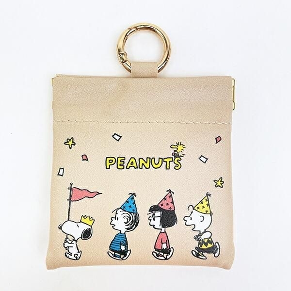 スヌーピーのポーチ