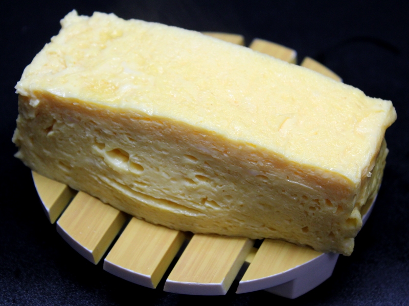 8割の方が注文する「焼玉子」