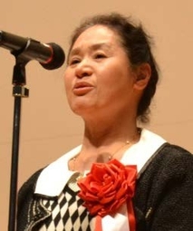 野口真理子　氏