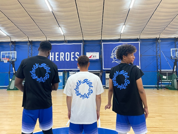 HEROESオリジナルTシャツ 後