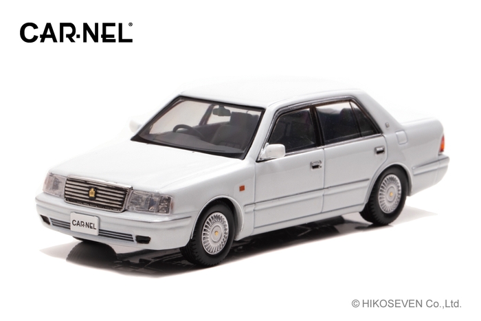 1/43 トヨタ クラウン ロイヤルサルーンG (JZS155) 1999 White Pearl Crystal Shine：左前