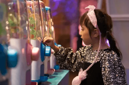 お子さま限定 フェスタ・ルーチェガチャ