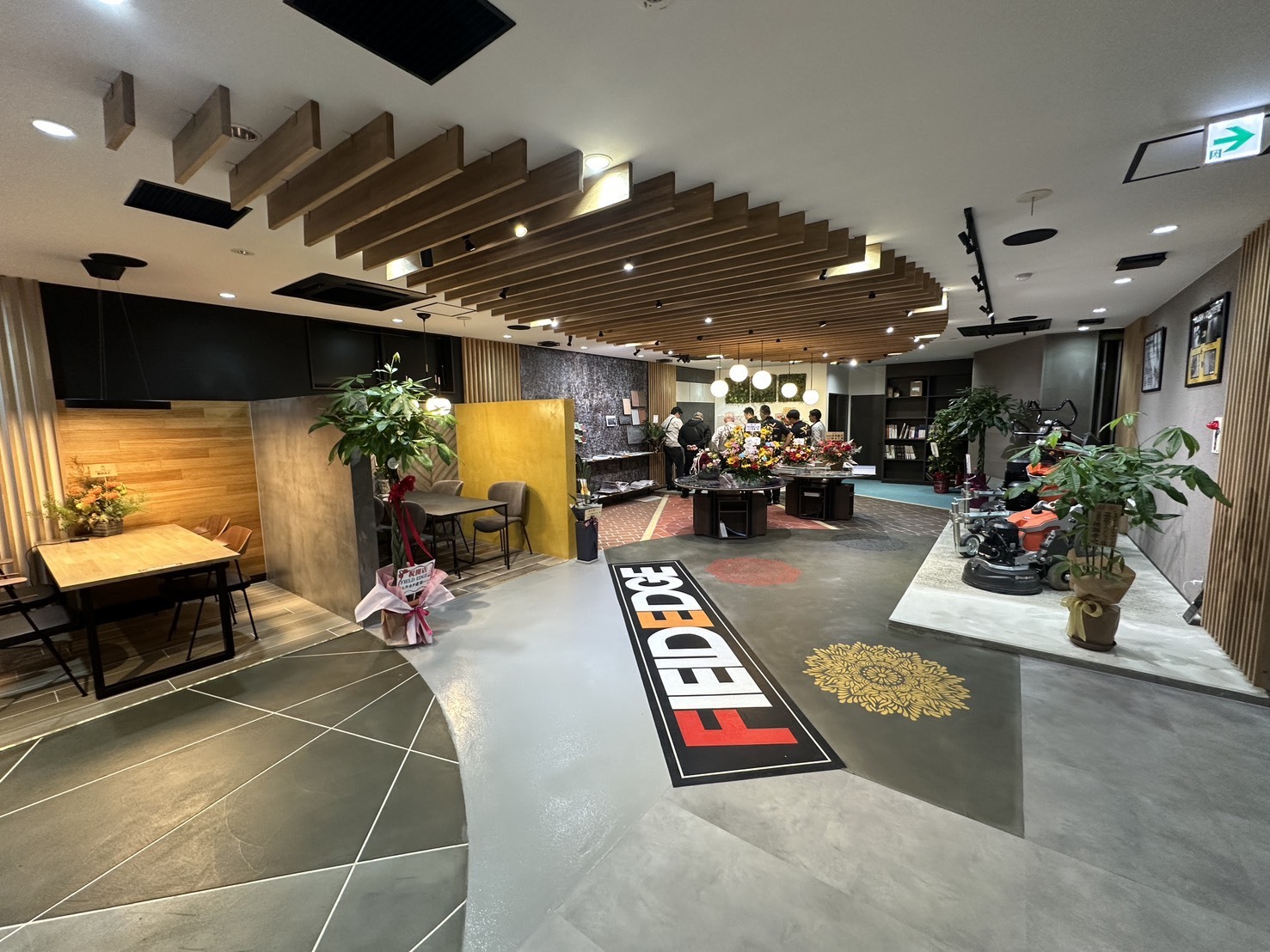 FIELD EDGE ショールーム