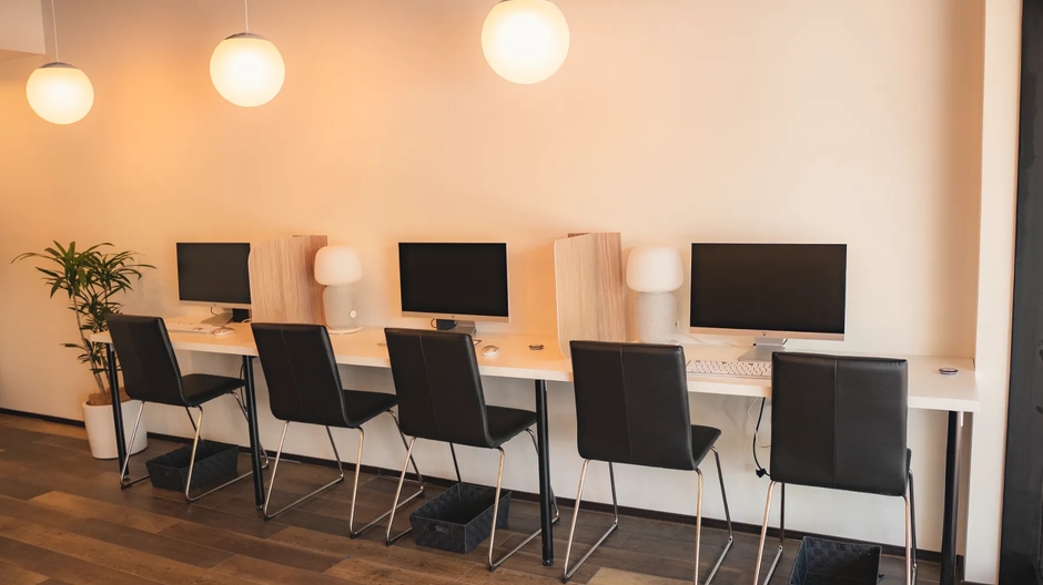 アンドフォート店内