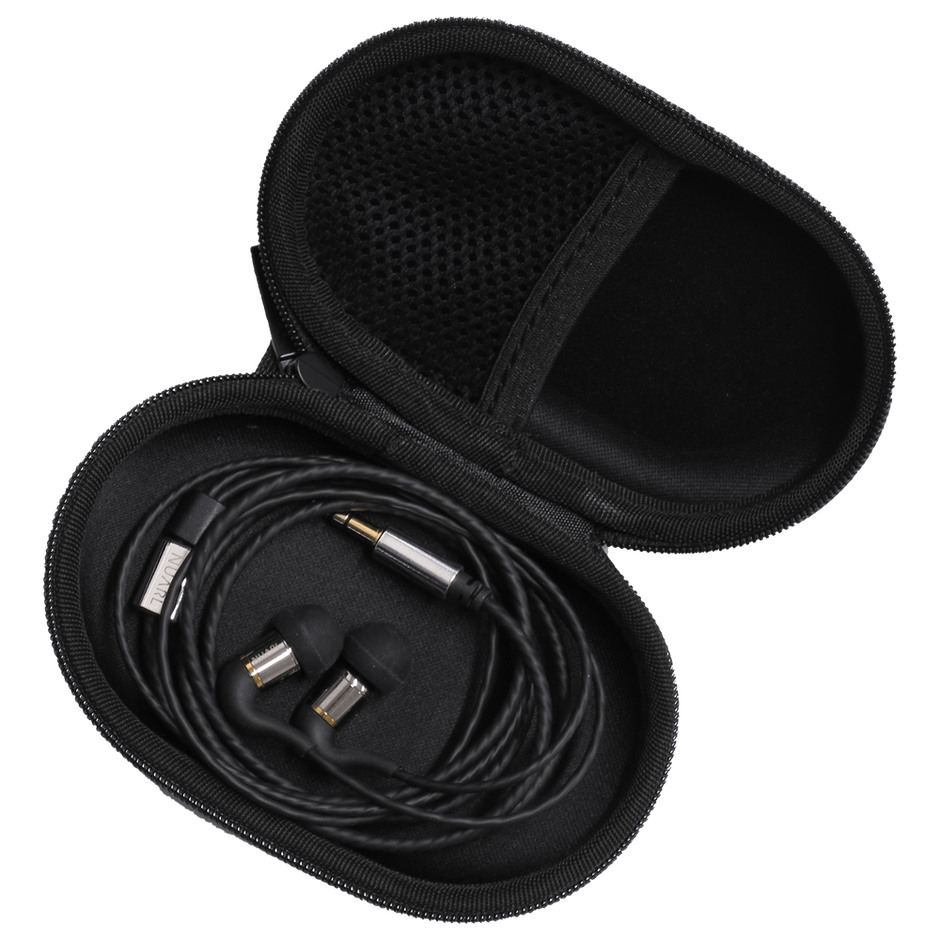 イヤホン収納時