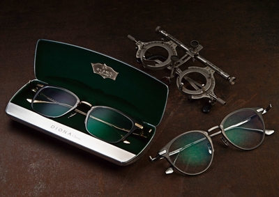 左:DIGNA Classic930 右:DIGNA Classic931