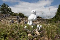 さとうりさ《あべちゃん、なんかついてるよ》 2017年 自然体感展望台 六甲枝垂れ