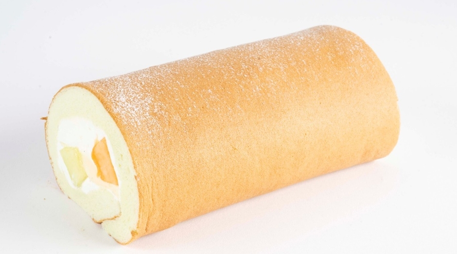 近大ICTメロンを使用した「季節の堂島ロール~2種のメロン」