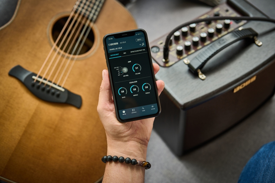 『AC-22LX』スマートフォンでのエディット　イメージ