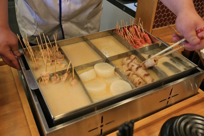 名物!鶏白おでん180円(税込)~