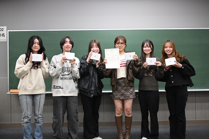 最優秀チームに選ばれた「ちいかわ」メンバー