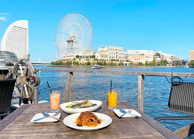 カフェ&バー ヘミングウェイ横浜