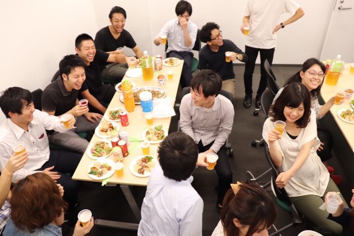 「社飲み」風景2